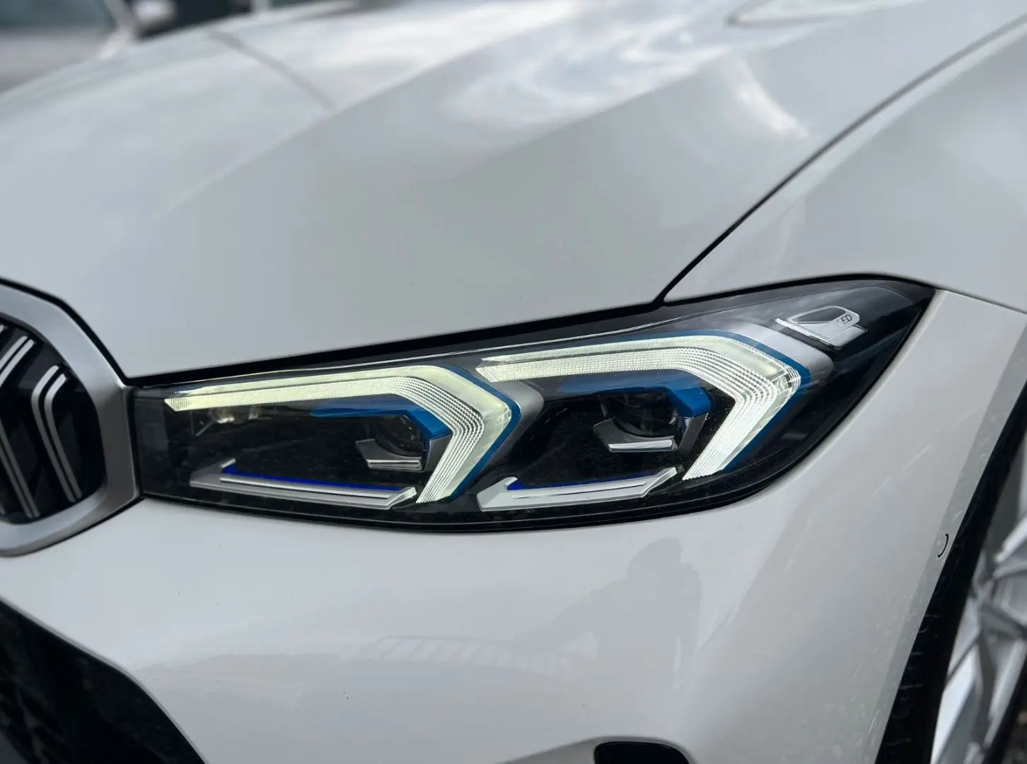 330i xDRIVE M SPORT-LASER-SHADOW-PANORAMA-M PAKE