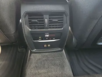 320 320 d Live Cockpit-Head Up- LED- Mineral Wei