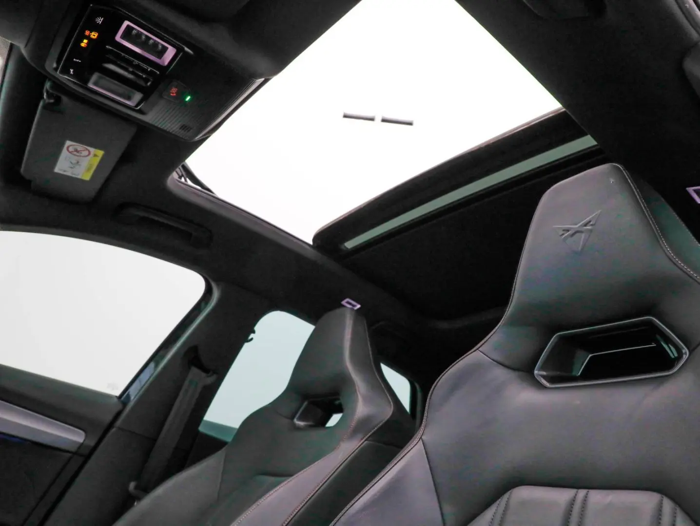 Formentor 2.0 TSI 4D DSG VZ Pano SHZ Beats Kam.