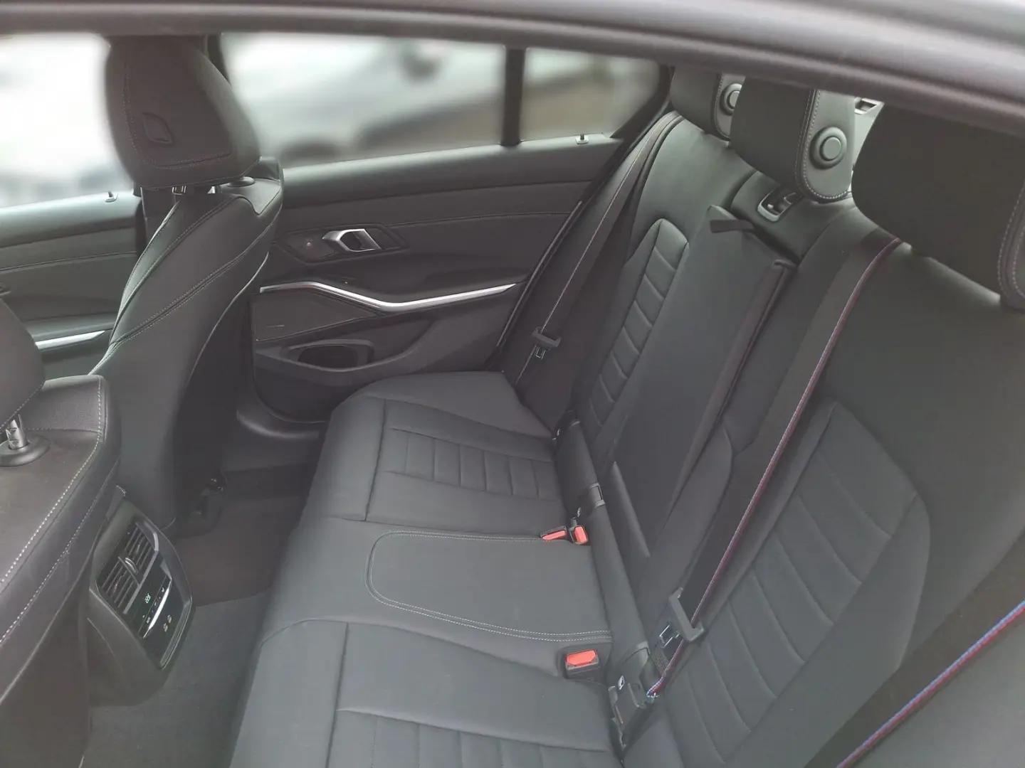 330i xDrive Lim. M Sport Pro HUD DA Prof. AHK PA