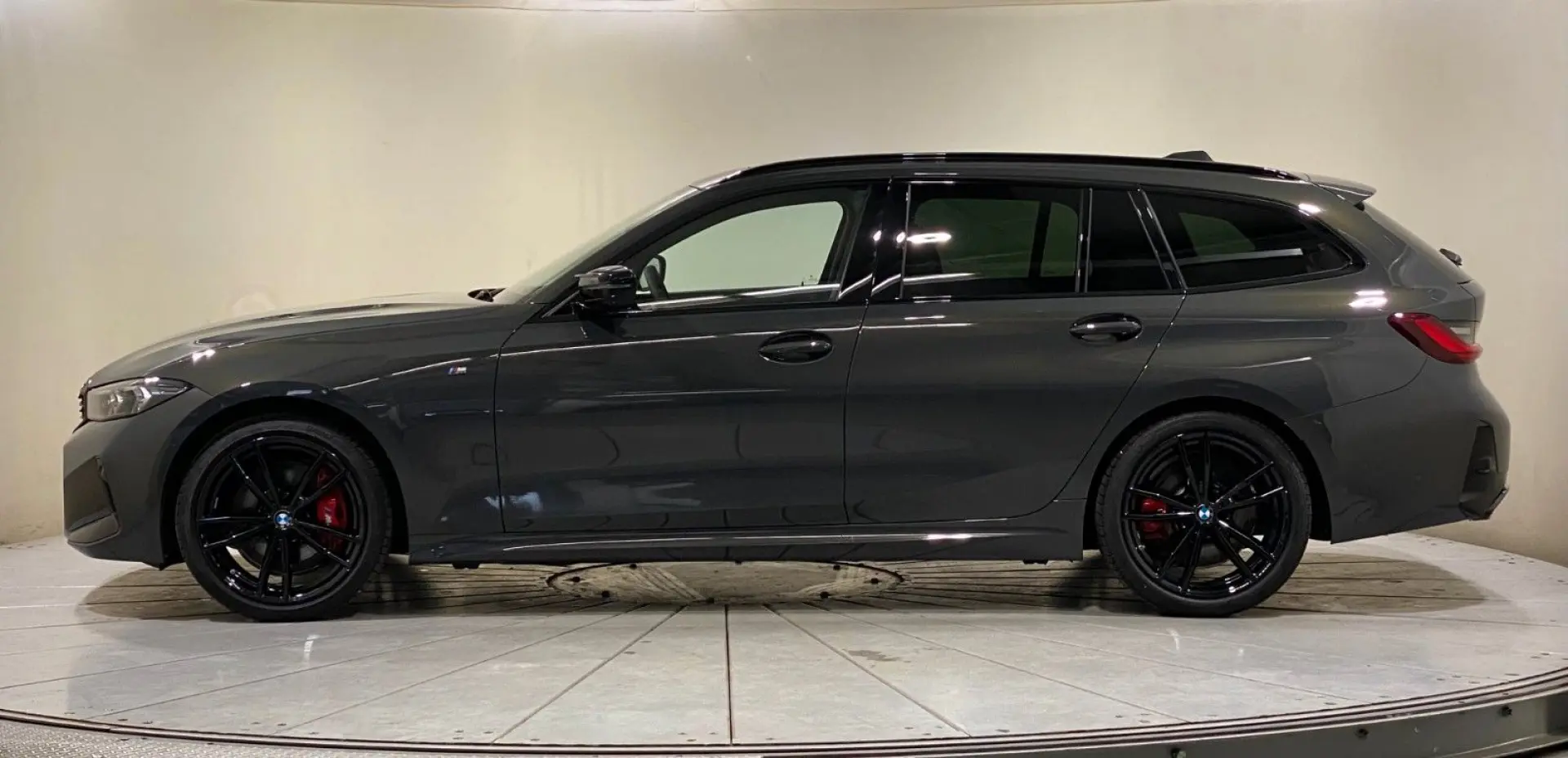M340i xDrive Touring Facelift Standhzg AHK ACC