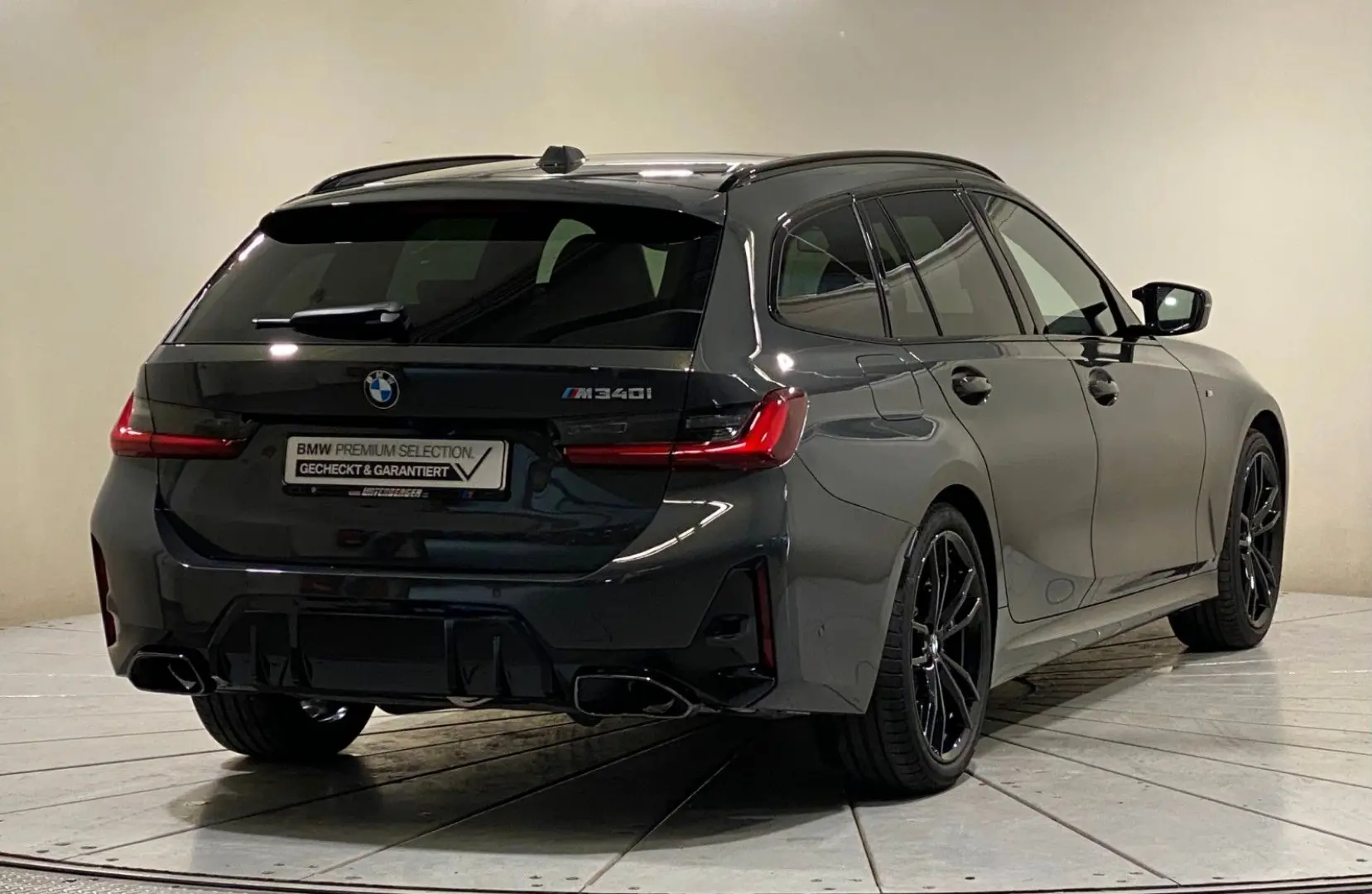M340i xDrive Touring Facelift Standhzg AHK ACC