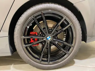 M340i xDrive Touring Facelift Standhzg AHK ACC