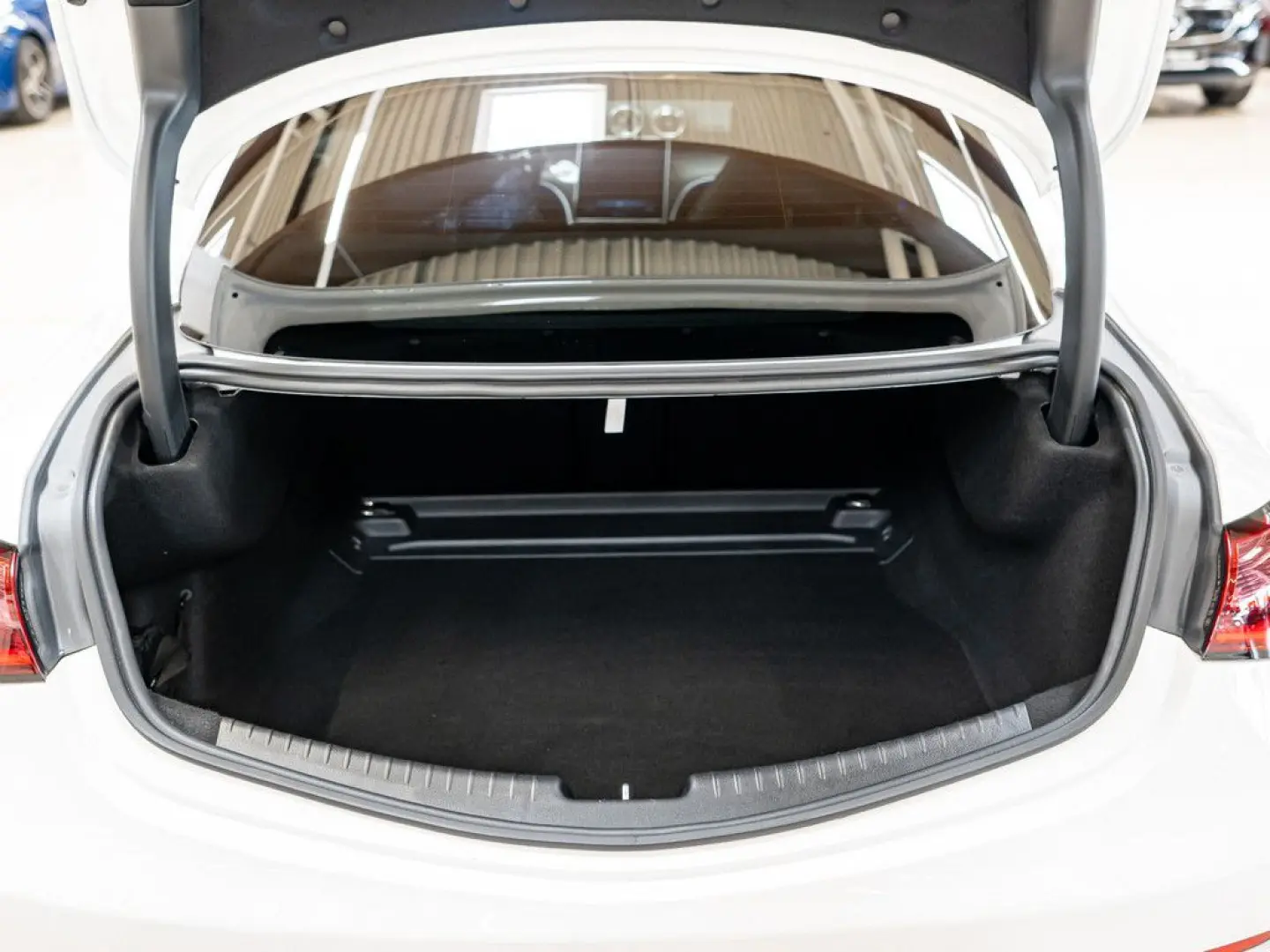 CLE 200 Coupé AMG Sport Advanced+ LED Pano Navi