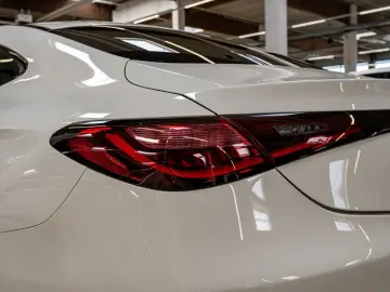CLE 200 Coupé AMG Sport Advanced+ LED Pano Navi