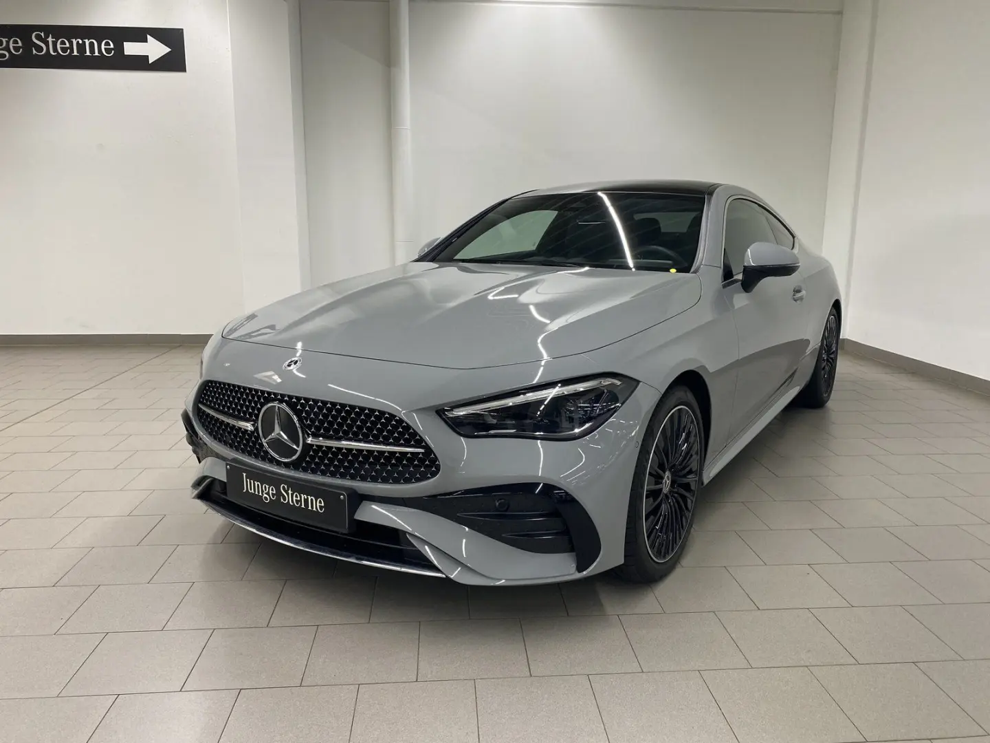CLE 220 d Coupe AMG+LED+PANO+KAMERA+NAV+KEY+AMBI