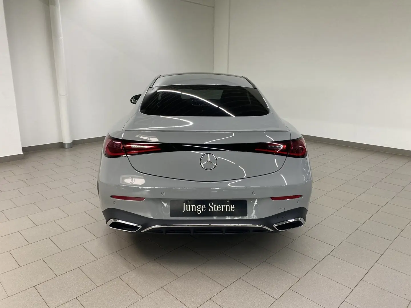 CLE 220 d Coupe AMG+LED+PANO+KAMERA+NAV+KEY+AMBI