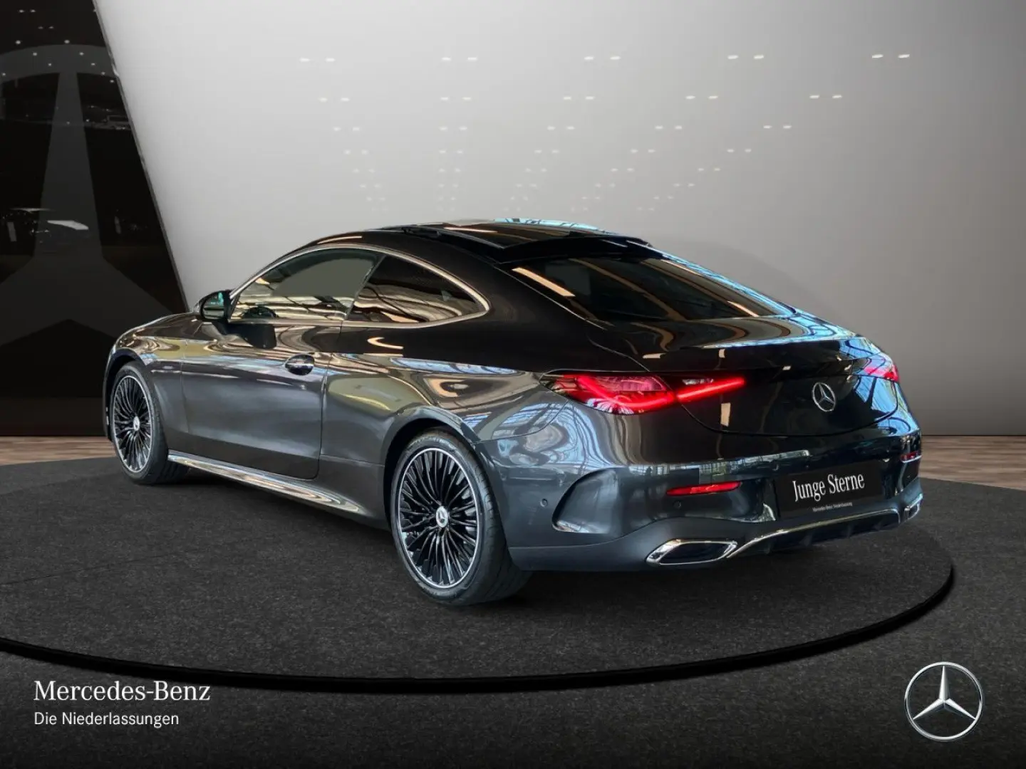 CLE 220 d Cp. AMG Premium/PANO/DIGITAL/360°