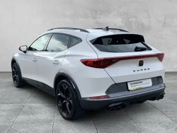 Formentor VZ 2.0 TSI 4Drive PANO+NAV+BEATS+PDC