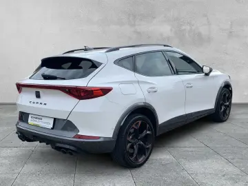 Formentor VZ 2.0 TSI 4Drive PANO+NAV+BEATS+PDC