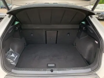 Formentor VZ 2.0 TSI 4Drive PANO+NAV+BEATS+PDC