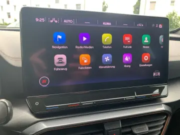 Formentor VZ 2.0 TSI 4Drive PANO+NAV+BEATS+PDC
