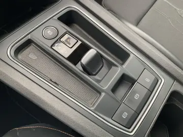 Formentor VZ 2.0 TSI 4Drive PANO+NAV+BEATS+PDC
