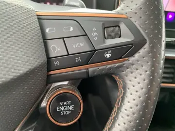 Formentor VZ 2.0 TSI 4Drive PANO+NAV+BEATS+PDC