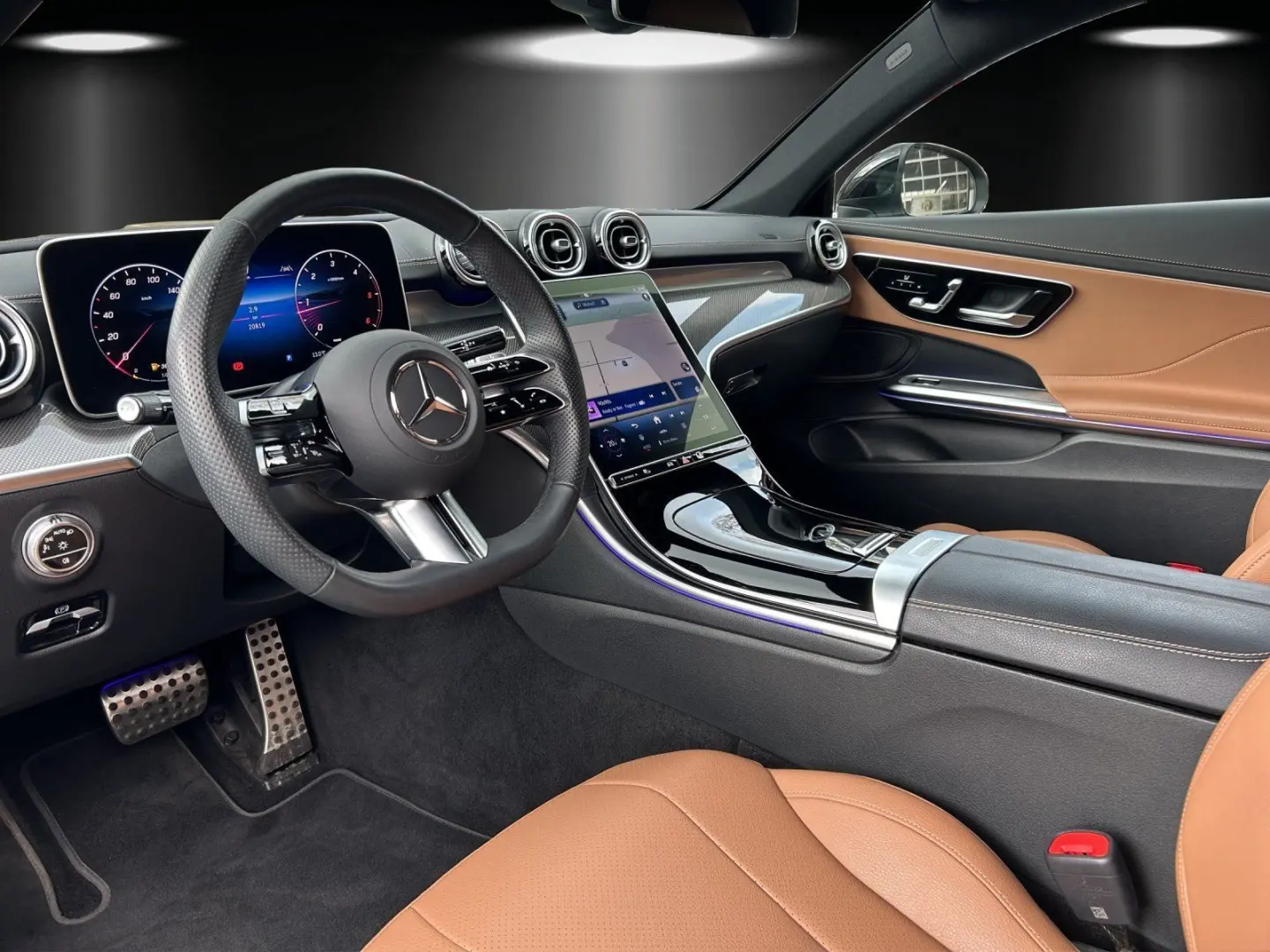 CLE220d AMG Advan+ Pano AMG-Abrisskante LED Memo