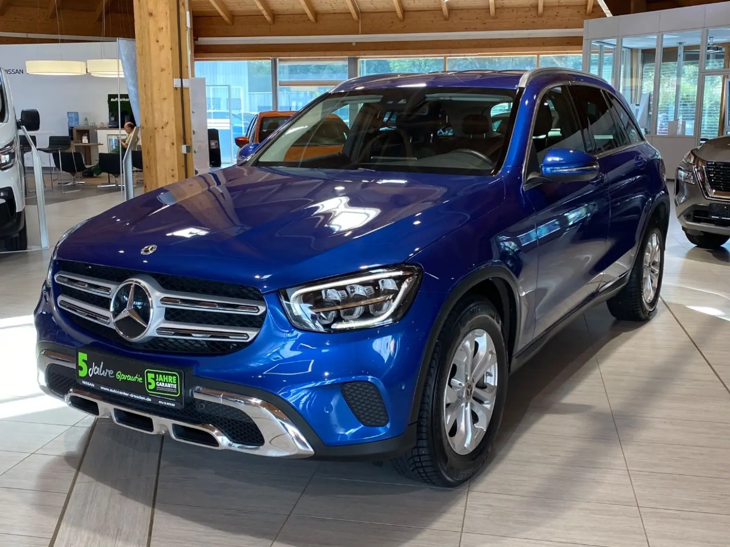 GLC 200 4Matic LED Navi AHK FLA PDC SitzH SR&WR