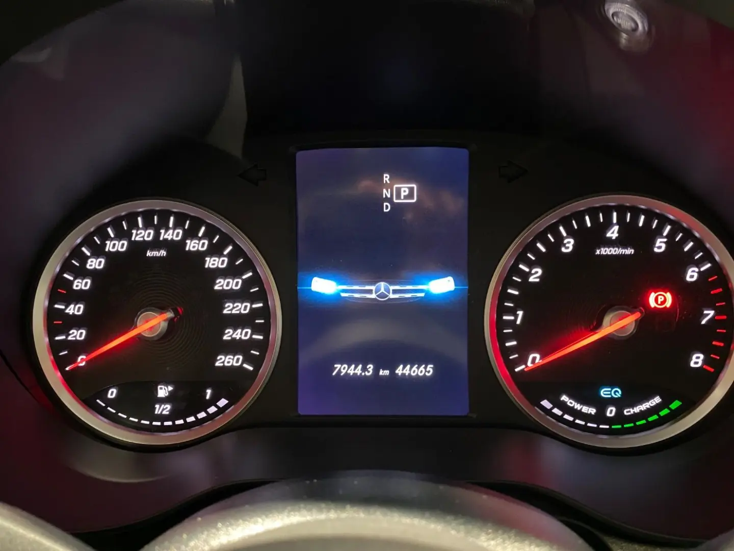 GLC 200 4Matic LED Navi AHK FLA PDC SitzH SR&WR