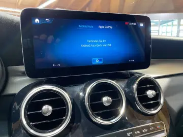 GLC 200 4Matic LED Navi AHK FLA PDC SitzH SR&WR