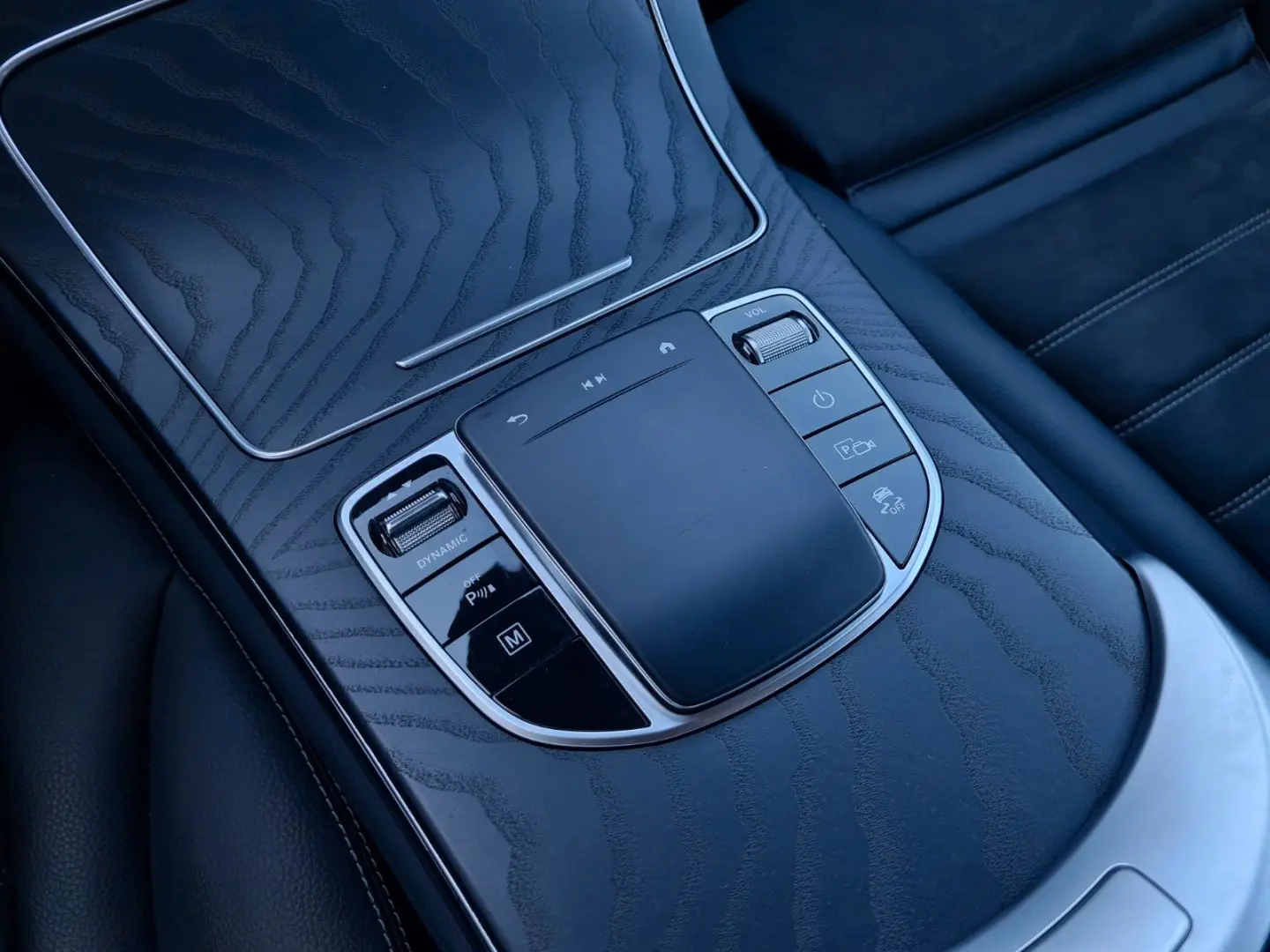 GLC 300de 4M - AMG INT - ASSISTS - CAM