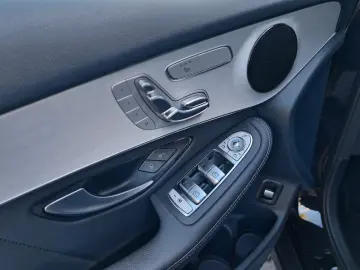 GLC 300de 4M - AMG INT - ASSISTS - CAM