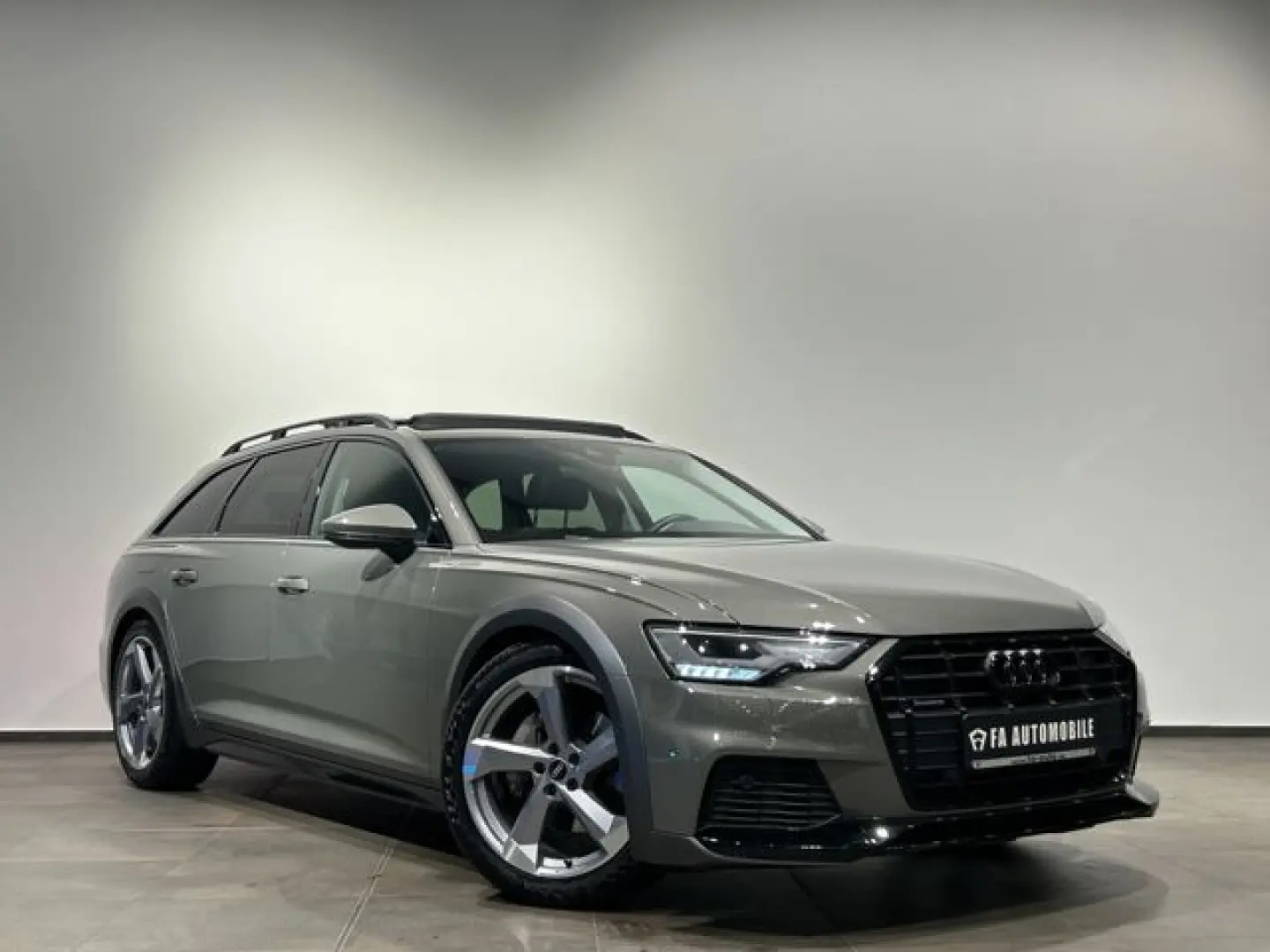 A6 Allroad 40 TDI Black Edition Pano 20 Zoll