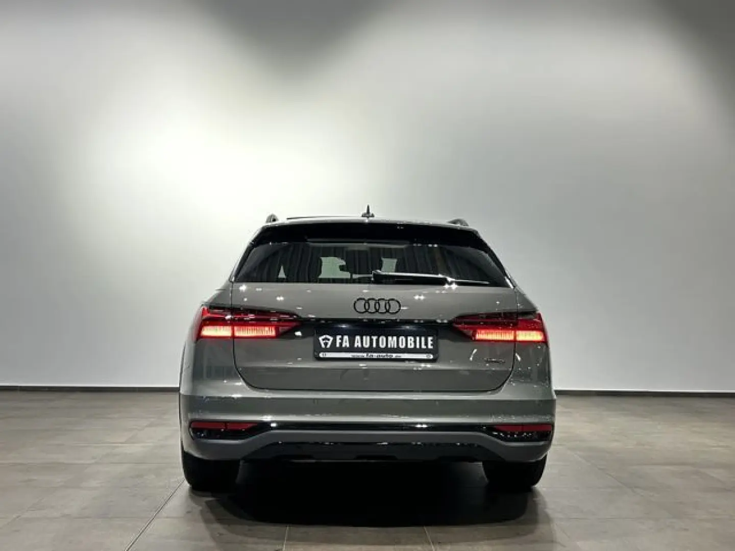 A6 Allroad 40 TDI Black Edition Pano 20 Zoll