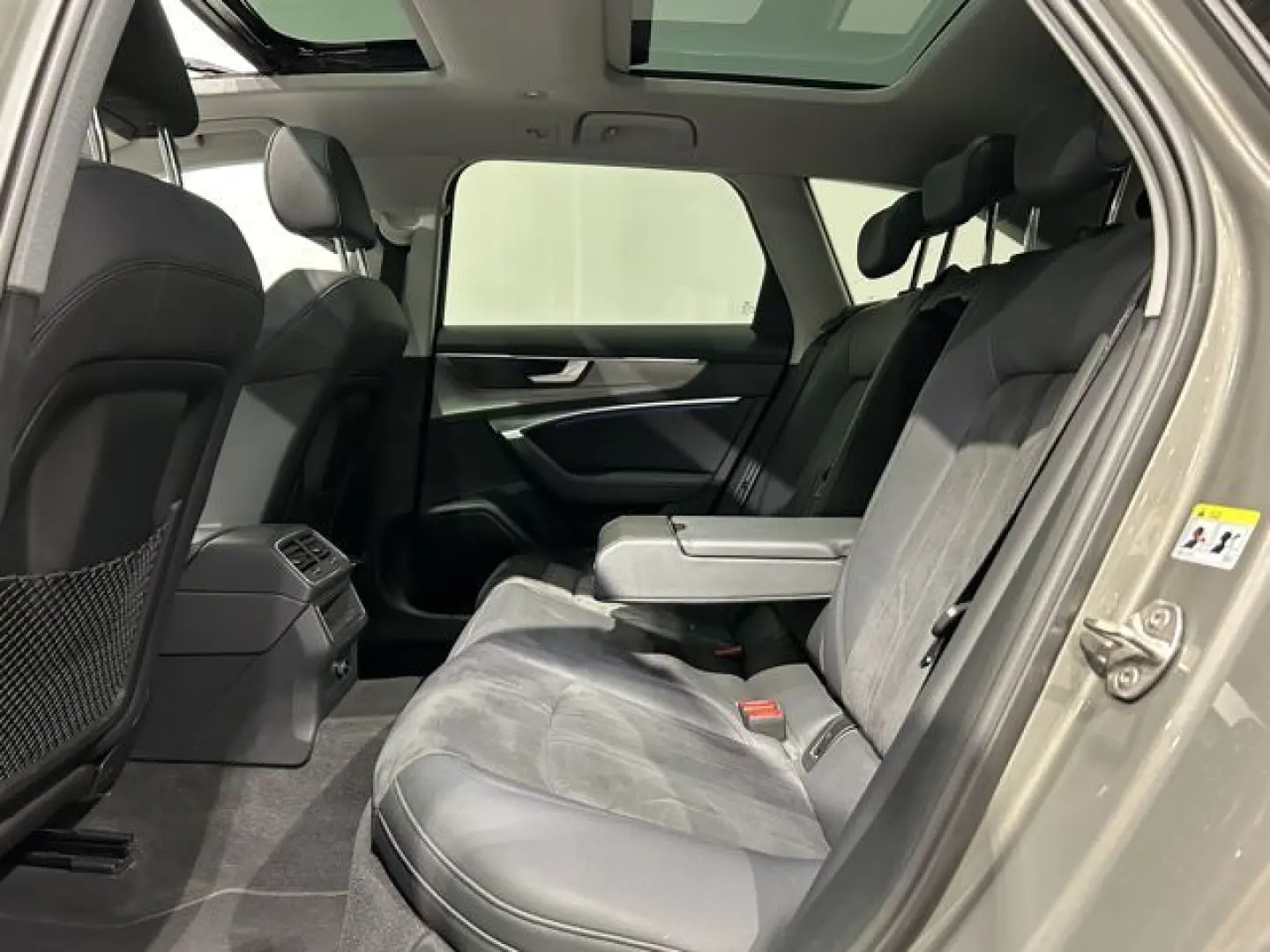 A6 Allroad 40 TDI Black Edition Pano 20 Zoll