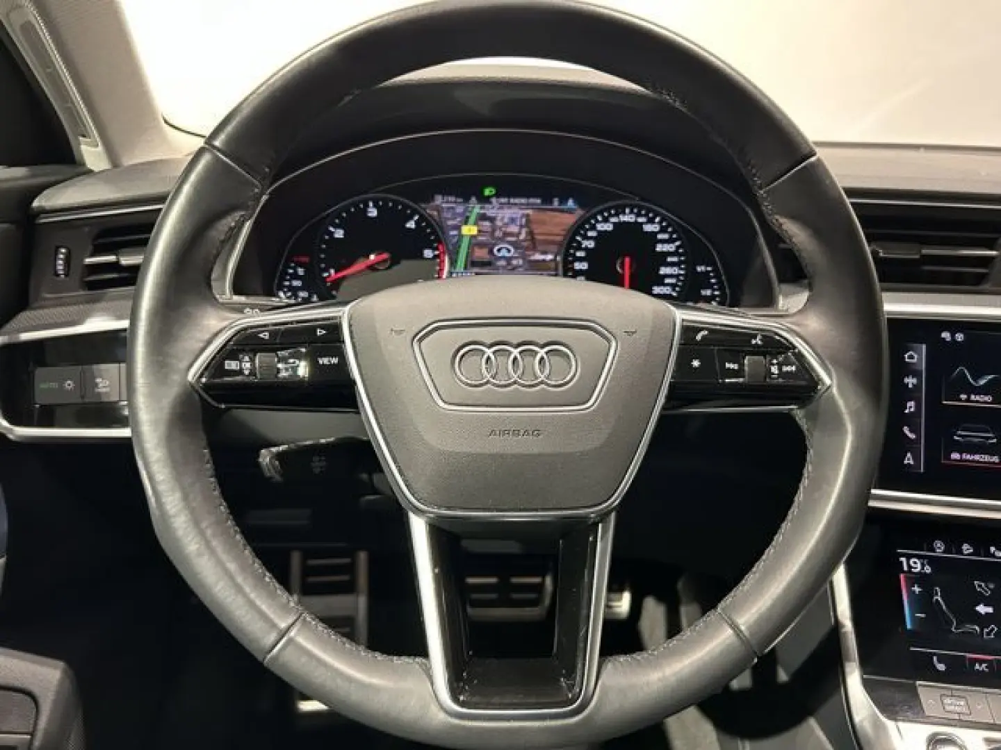 A6 Allroad 40 TDI Black Edition Pano 20 Zoll