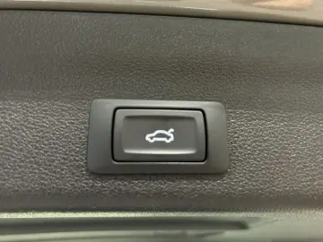 A6 Allroad 40 TDI Black Edition Pano 20 Zoll