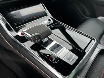RSQ8 RS Q8 4.0 TFSI quattro *Audi Garantie*