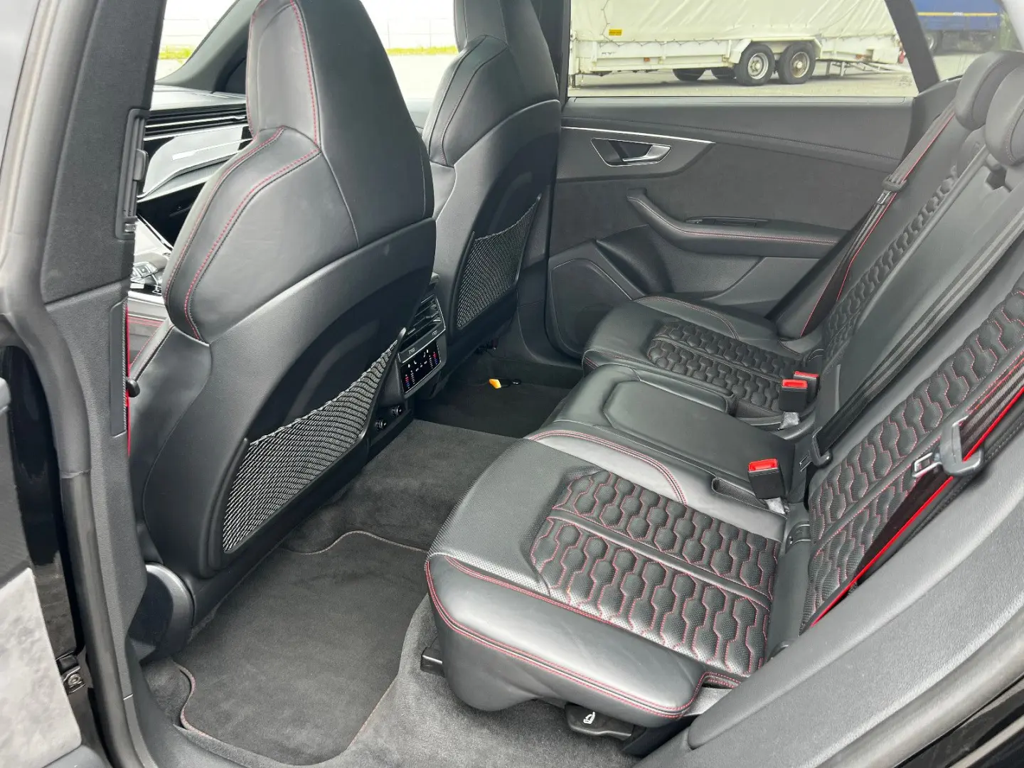 RSQ8 RS Q8 4.0 TFSI quattro *Audi Garantie*