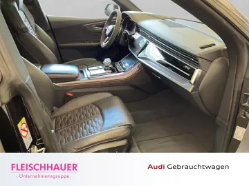 RSQ8 quattro B & O HUD ACC Luftfederung StandHZG