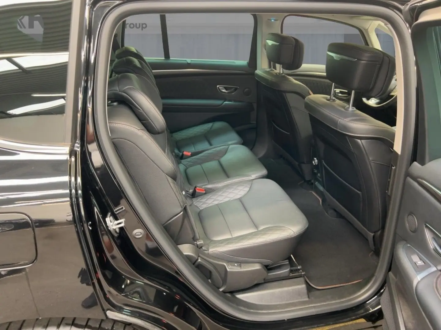 Espace INITIALE PARIS TCe 225