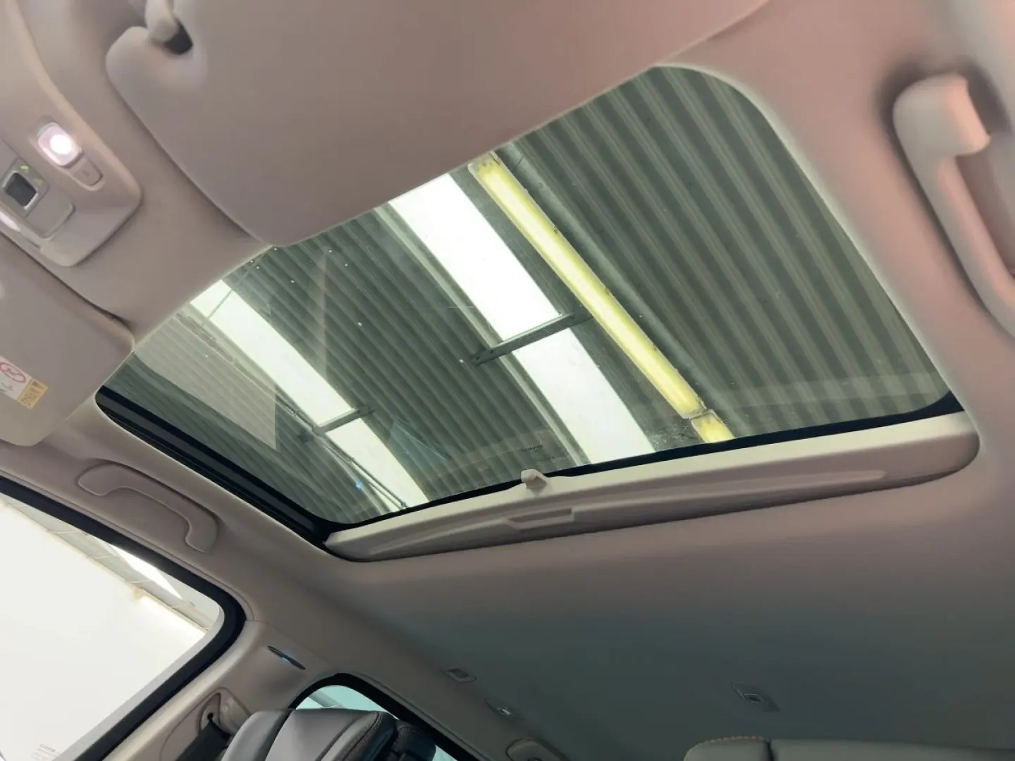 Espace INITIALE PARIS TCe 225