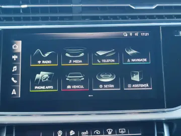 Audi Q8 3.0 55 TFSI quattro Tiptronic MHEV