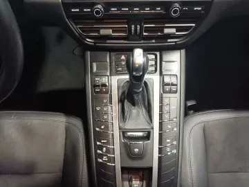 Macan S  LED|Navi|PDC|Kamera|PANO