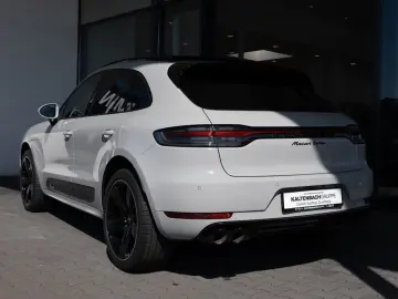 Macan 2.9 Turbo FACEL. PANO AHK SITZBELÜFTUNG