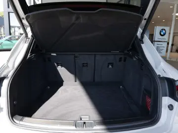Macan 2.9 Turbo FACEL. PANO AHK SITZBELÜFTUNG