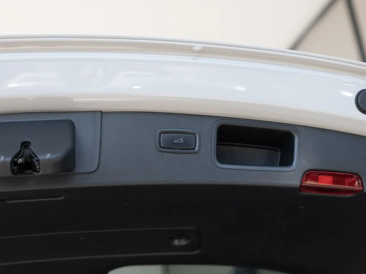 Macan 2.9 Turbo FACEL. PANO AHK SITZBELÜFTUNG