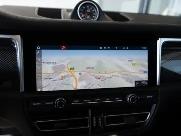 Macan 2.9 Turbo FACEL. PANO AHK SITZBELÜFTUNG