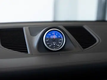 Macan 2.9 Turbo FACEL. PANO AHK SITZBELÜFTUNG