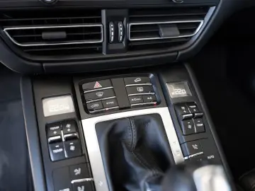 Macan 2.9 Turbo FACEL. PANO AHK SITZBELÜFTUNG