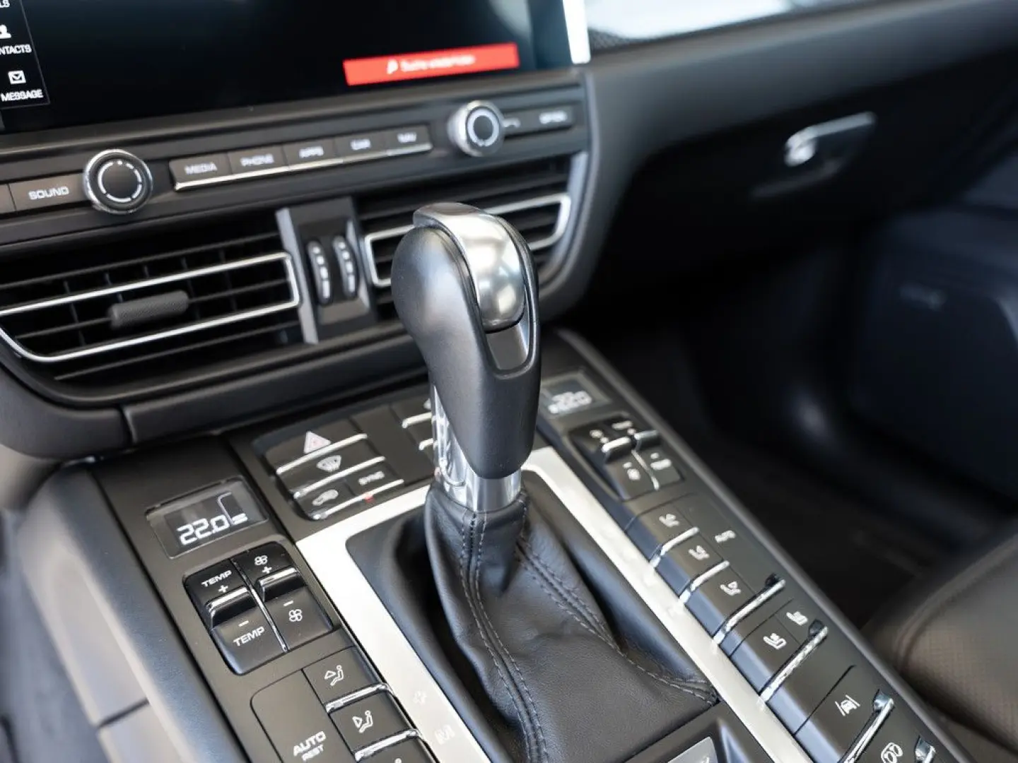 Macan 2.9 Turbo FACEL. PANO AHK SITZBELÜFTUNG