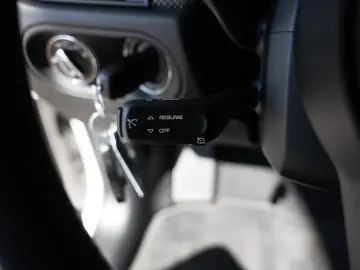 Macan 2.9 Turbo FACEL. PANO AHK SITZBELÜFTUNG