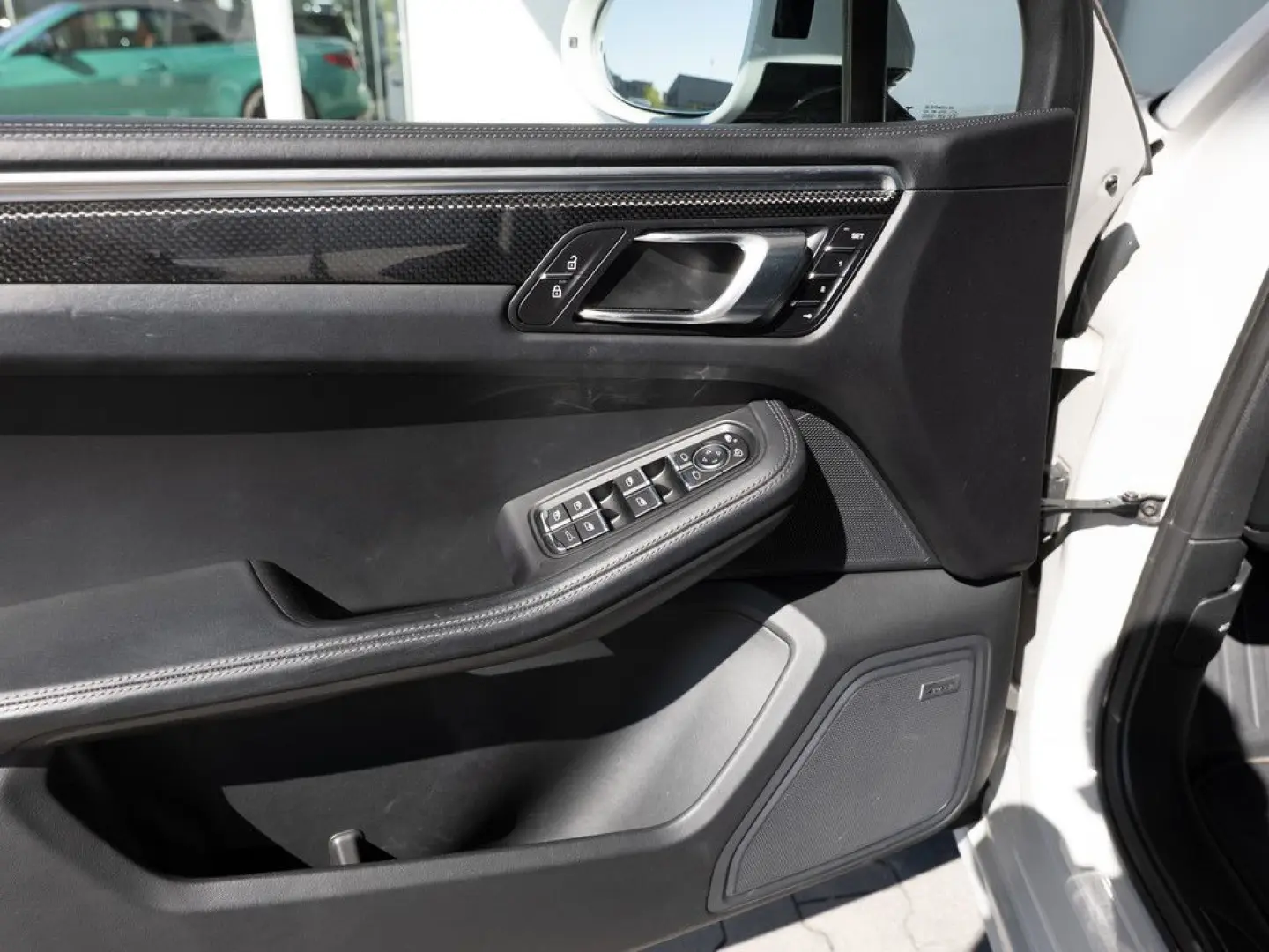 Macan 2.9 Turbo FACEL. PANO AHK SITZBELÜFTUNG