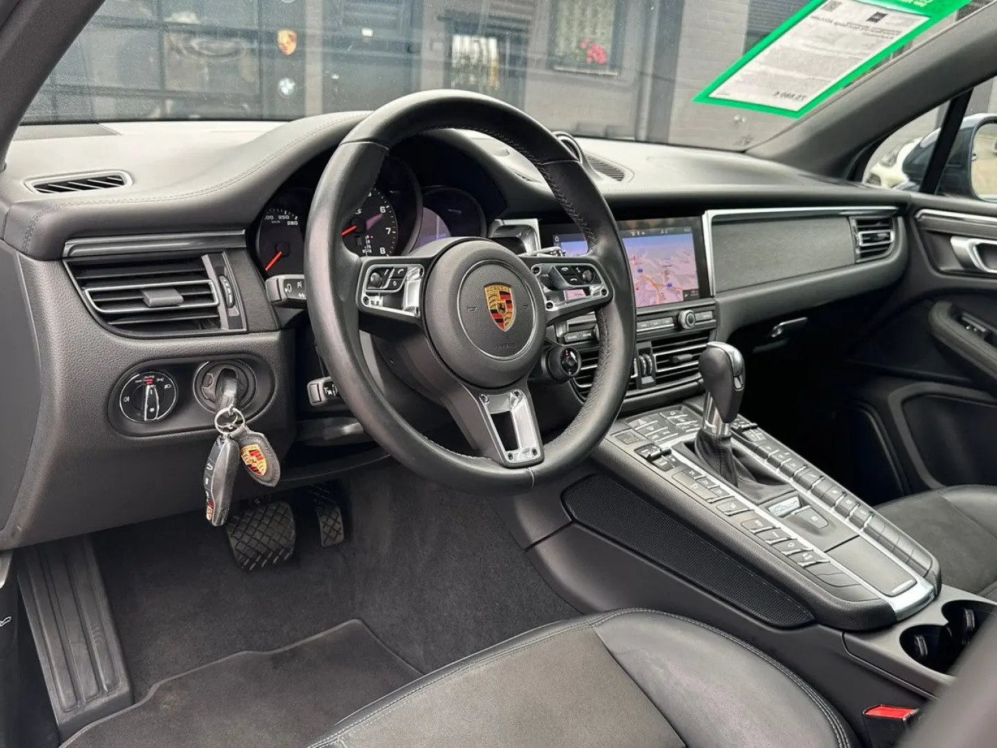 Macan GTS Sport Design ACC/Leder/Pano/Chrono/21'
