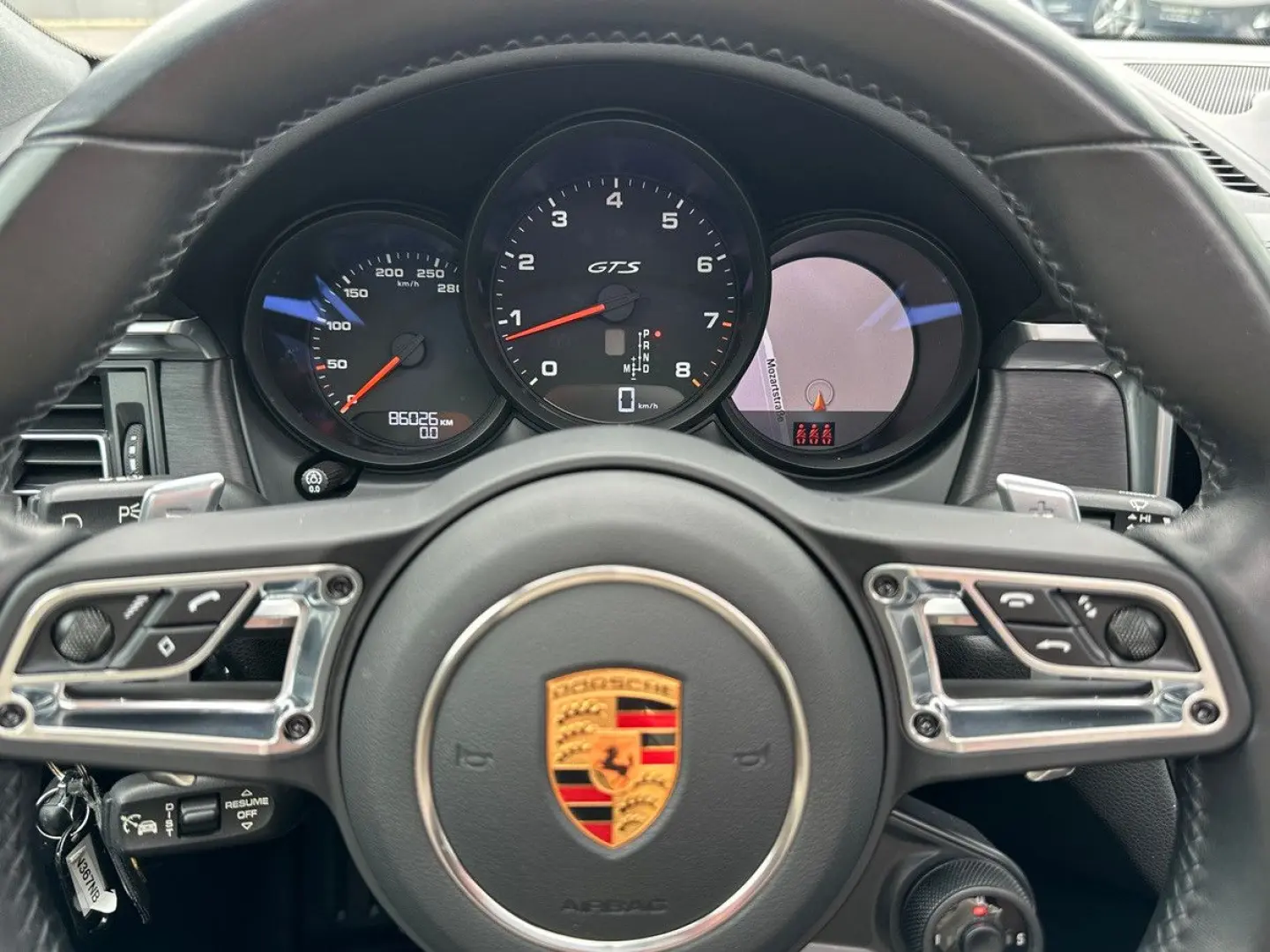 Macan GTS Sport Design ACC/Leder/Pano/Chrono/21'