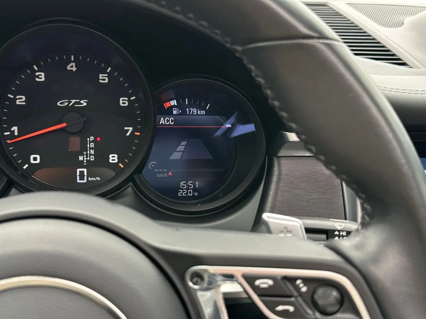 Macan GTS Sport Design ACC/Leder/Pano/Chrono/21'