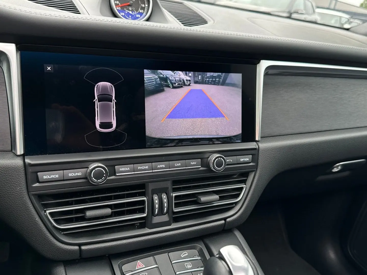 Macan GTS Sport Design ACC/Leder/Pano/Chrono/21'