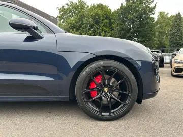 Macan GTS Sport Design ACC/Leder/Pano/Chrono/21'